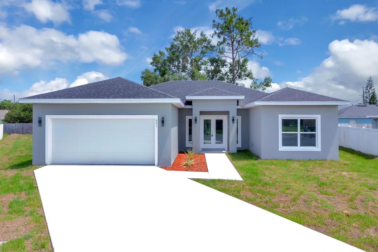 Excellent Location. New Construction Residential Home. Area of great Living including several amenities from the Association. Seller Motivated and able to deal with some Closing cost towards potential Buyers. Great Open Floor house design.