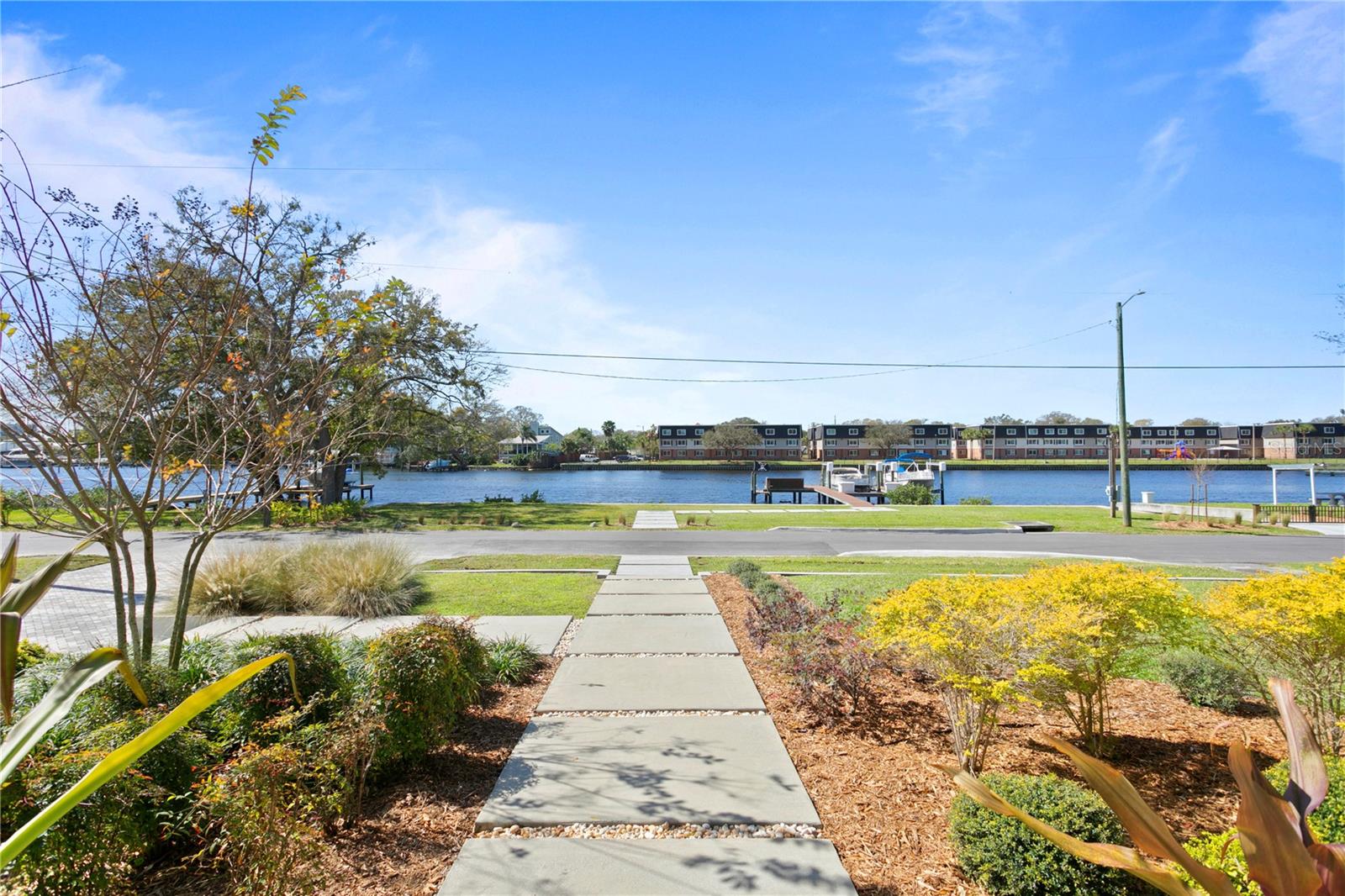 RIDGEWOOD PARK - Residential