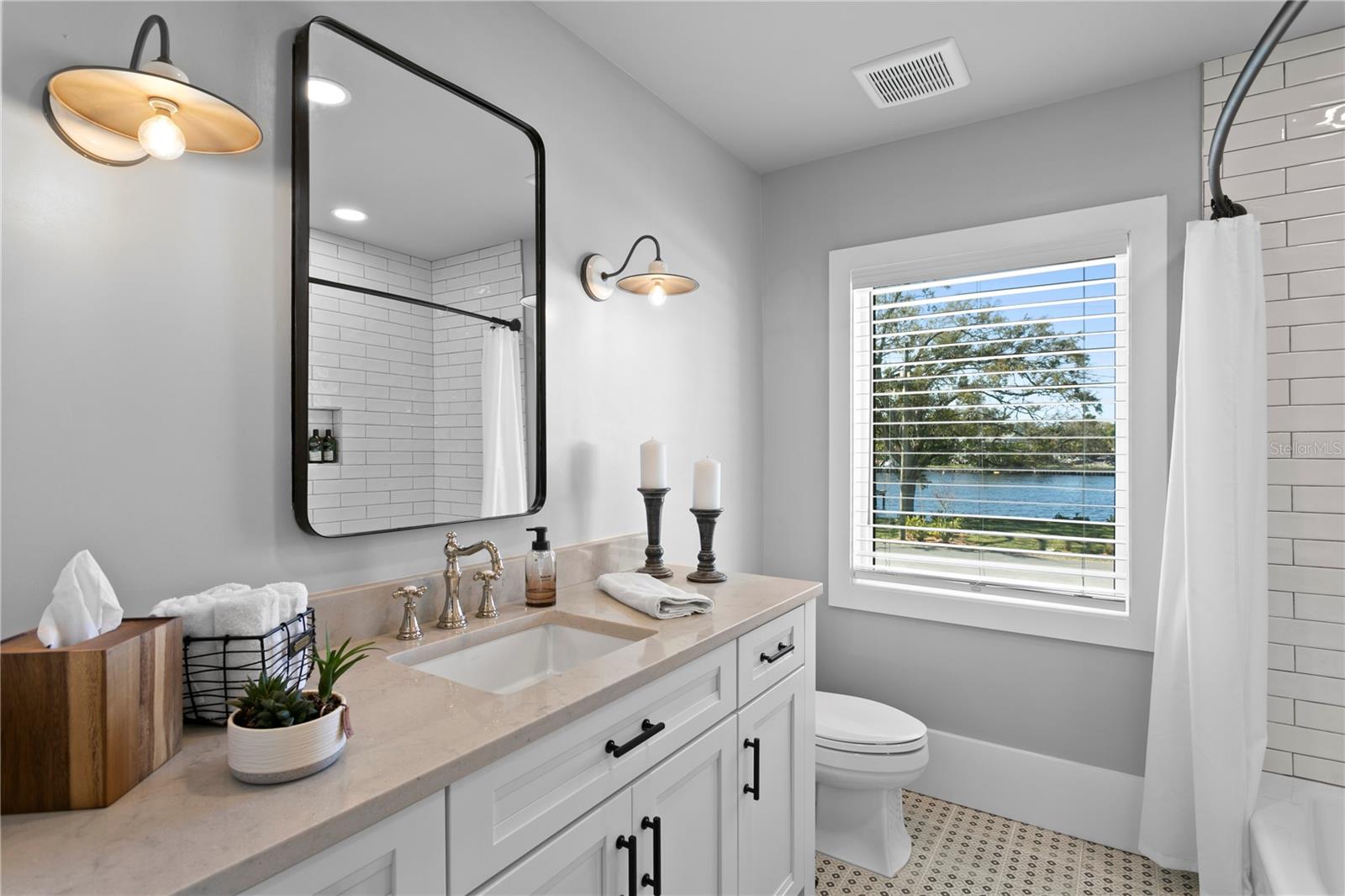 RIDGEWOOD PARK - Residential