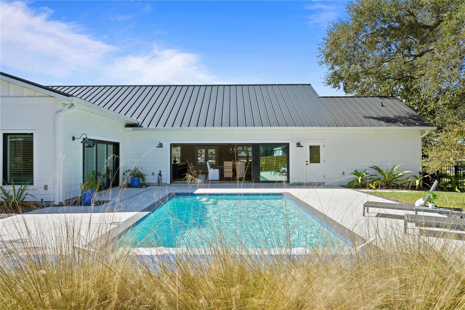 RIDGEWOOD PARK - Residential