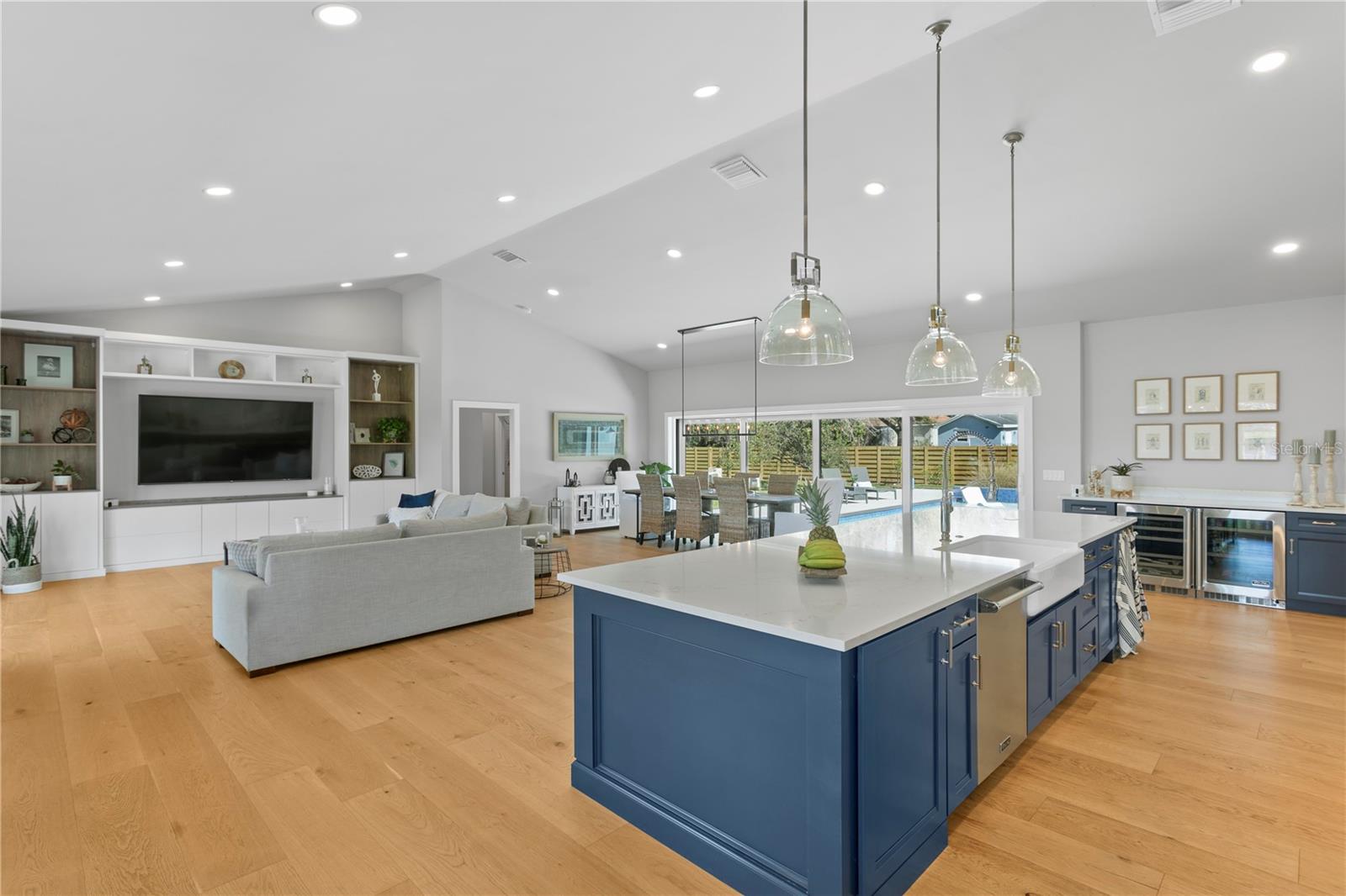 RIDGEWOOD PARK - Residential