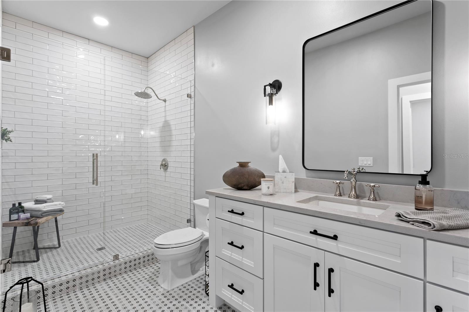 RIDGEWOOD PARK - Residential