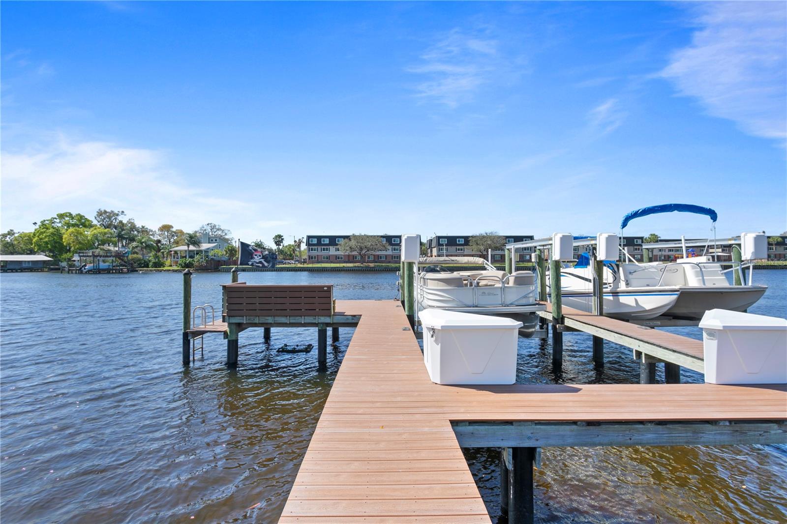 RIDGEWOOD PARK - Residential