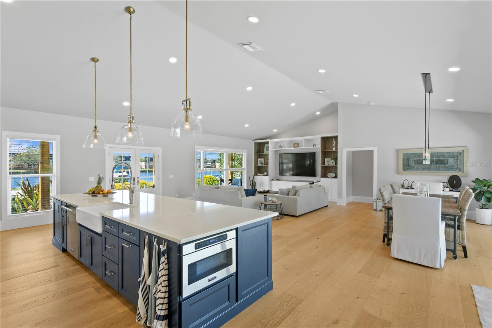 RIDGEWOOD PARK - Residential