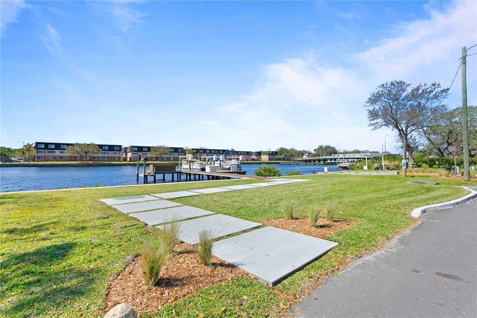 RIDGEWOOD PARK - Residential