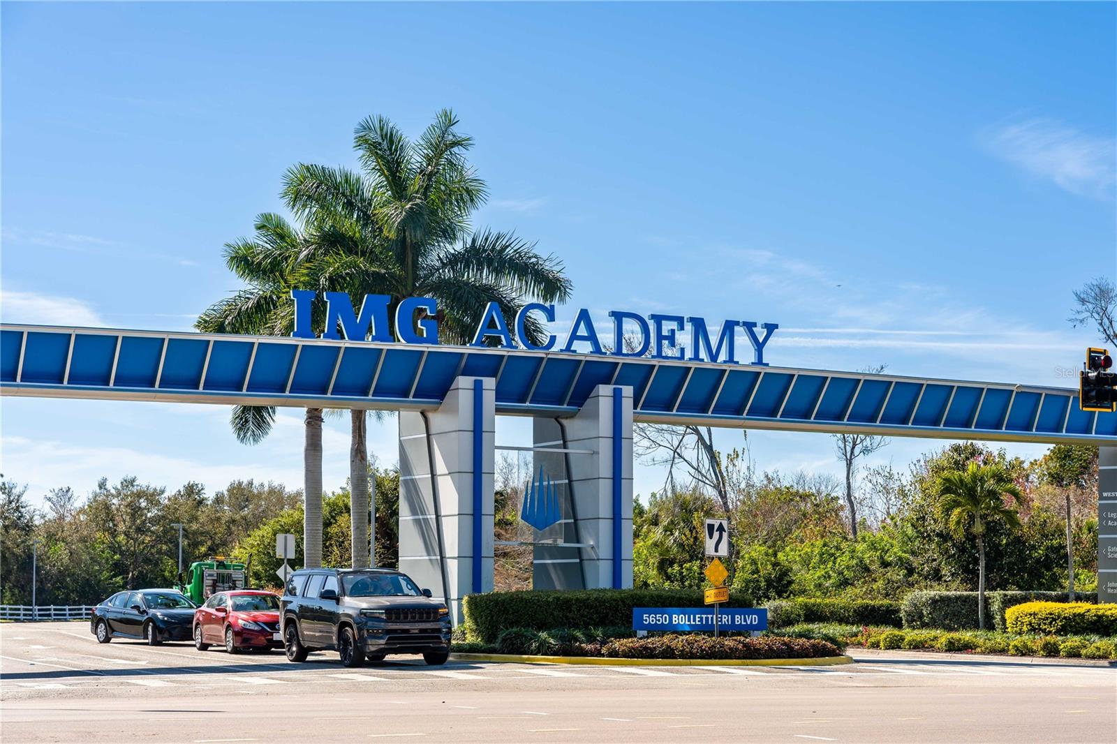 LAKEBRIDGE PH II & III - Residential