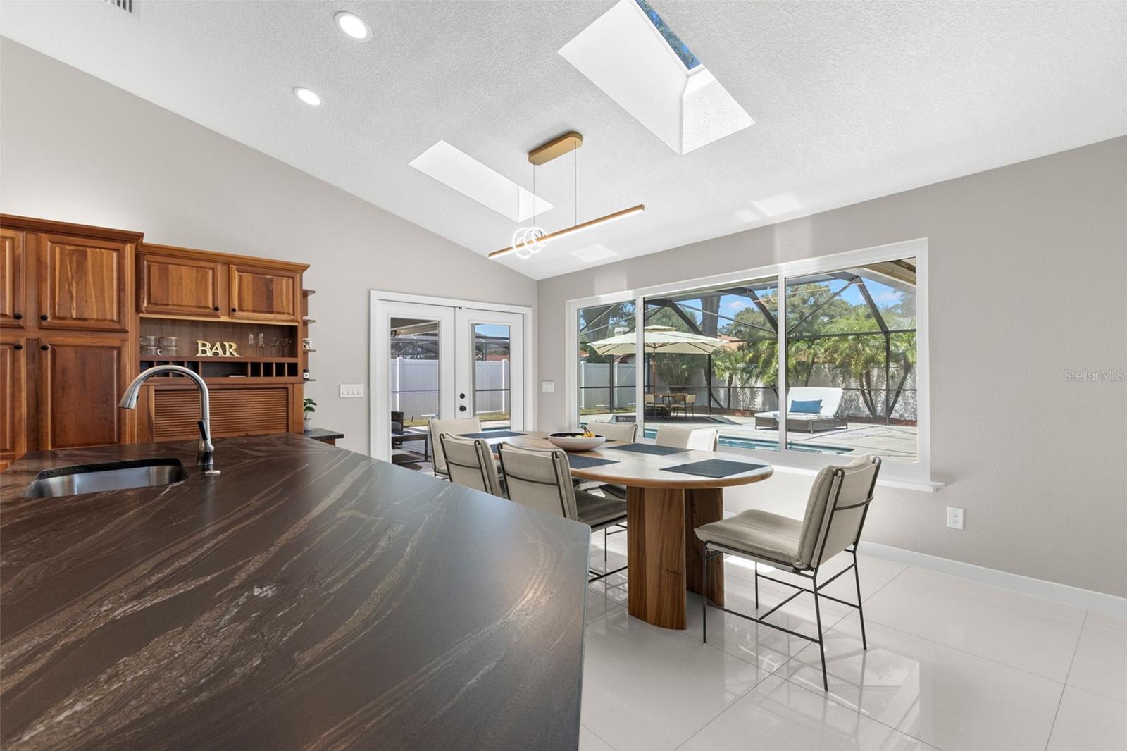 BRIDGEPORT ESTATES - Residential