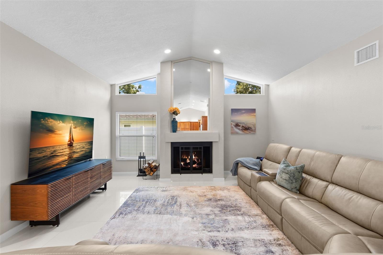 BRIDGEPORT ESTATES - Residential