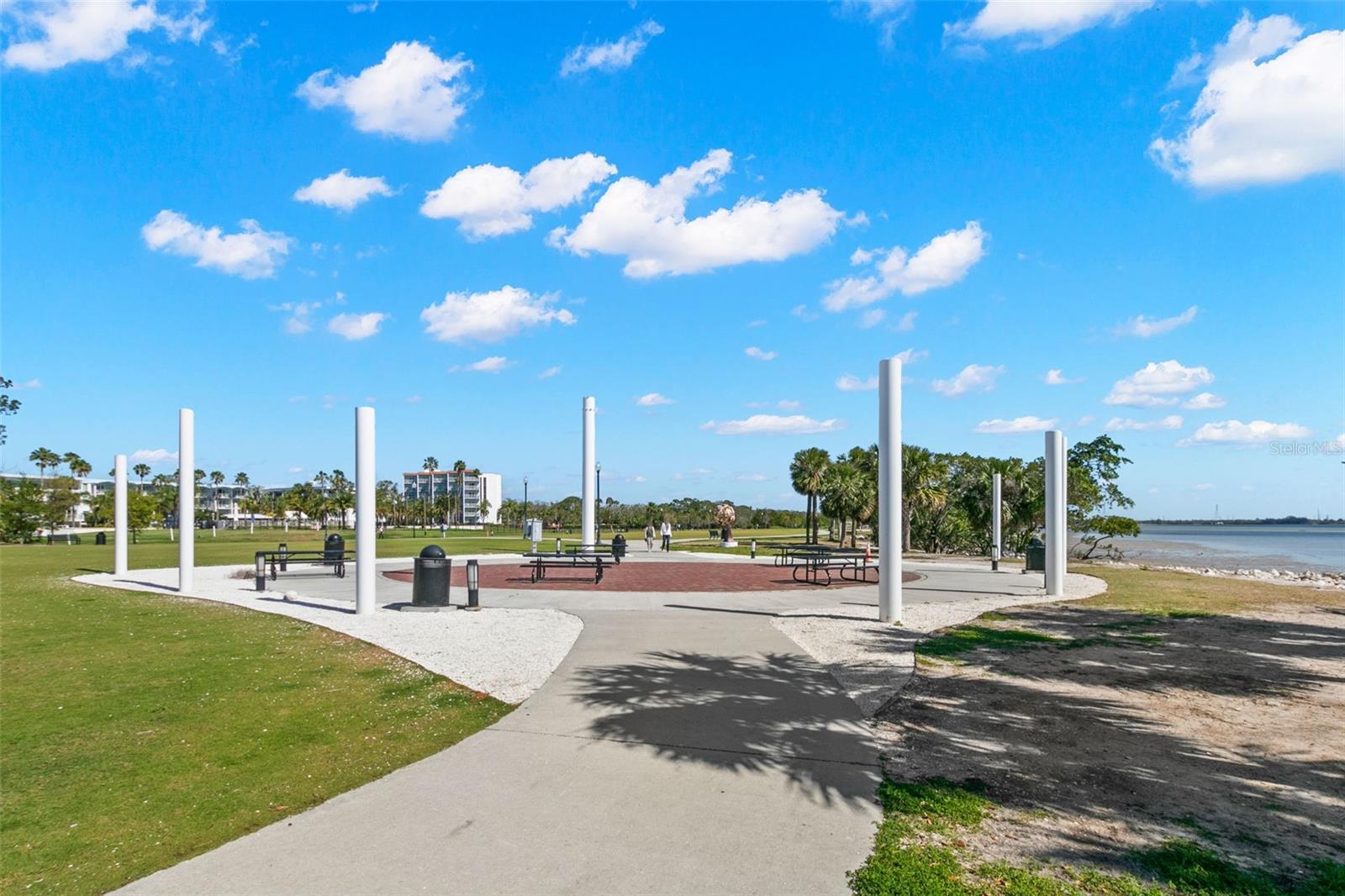 BRIDGEPORT ESTATES - Residential