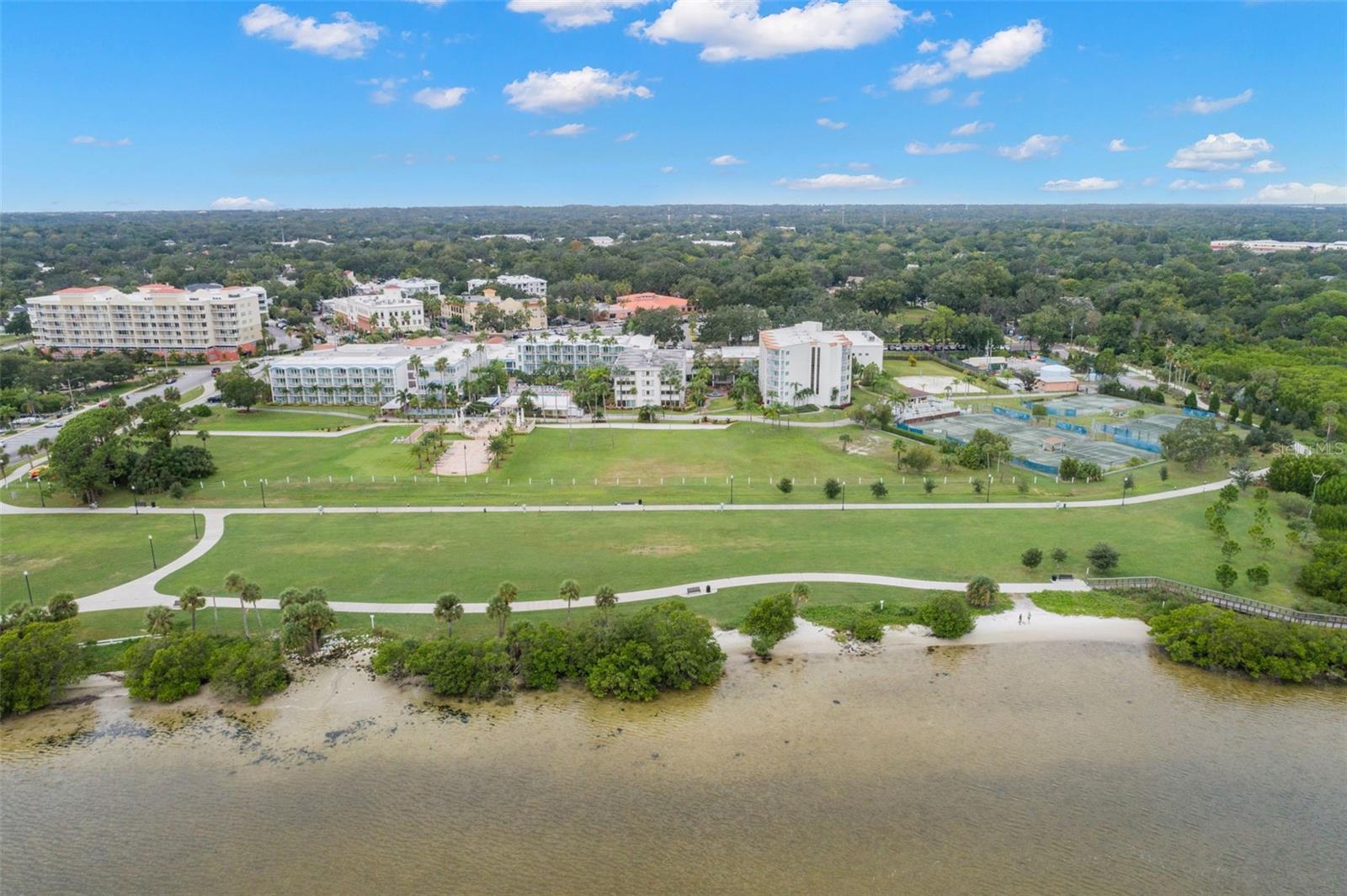 BRIDGEPORT ESTATES - Residential