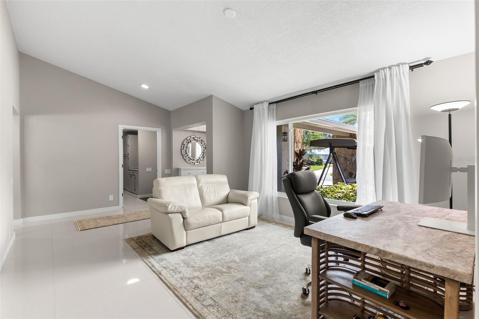BRIDGEPORT ESTATES - Residential