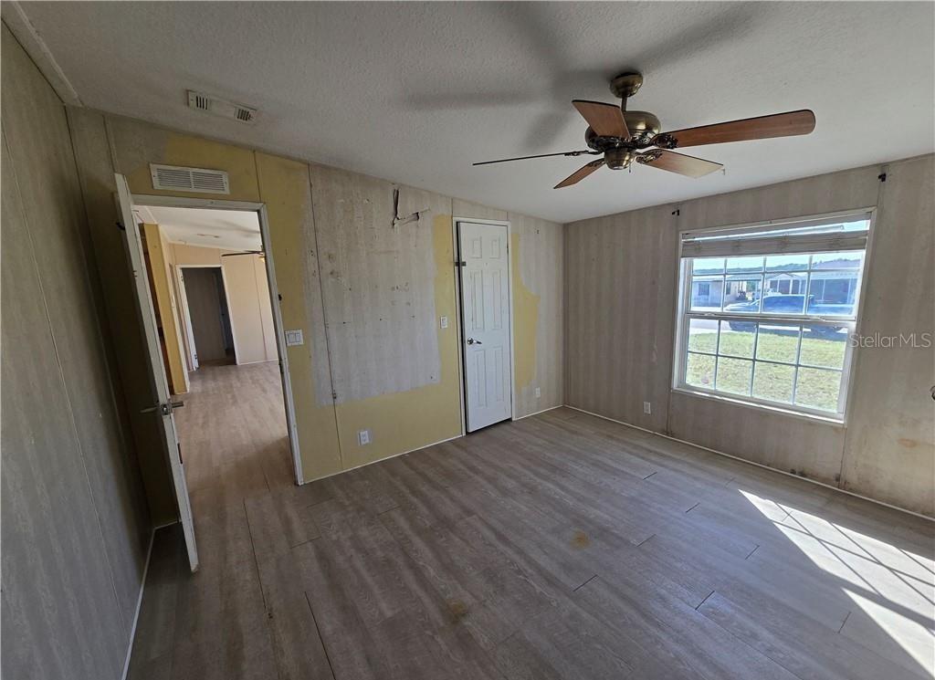 MARY JANE MANOR - Residential