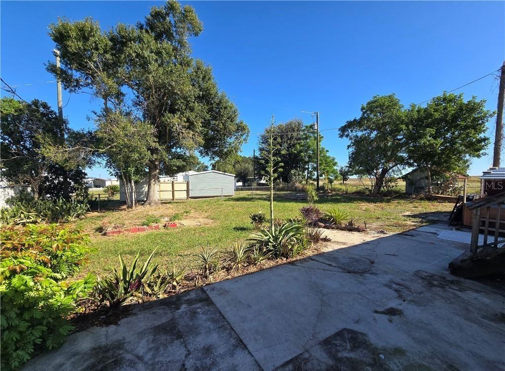 MARY JANE MANOR - Residential