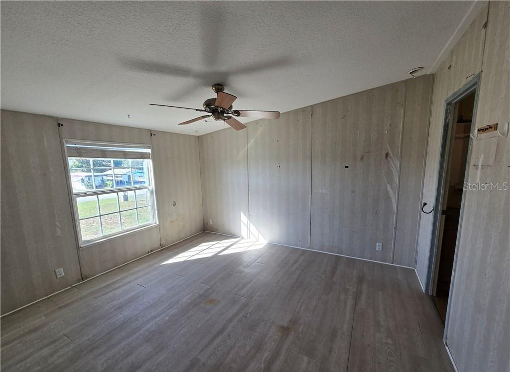 MARY JANE MANOR - Residential