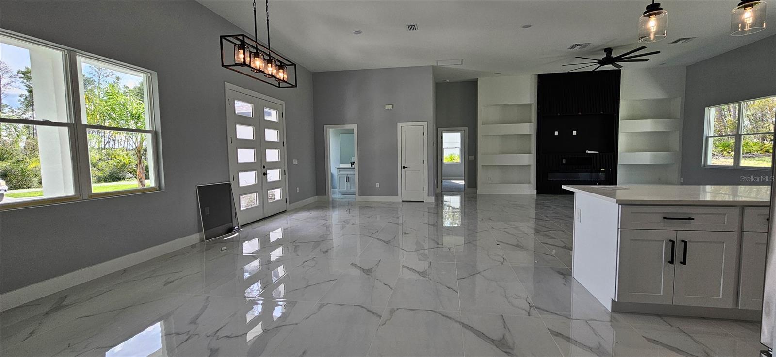 ROYAL TRAILS UNIT 01 - Residential