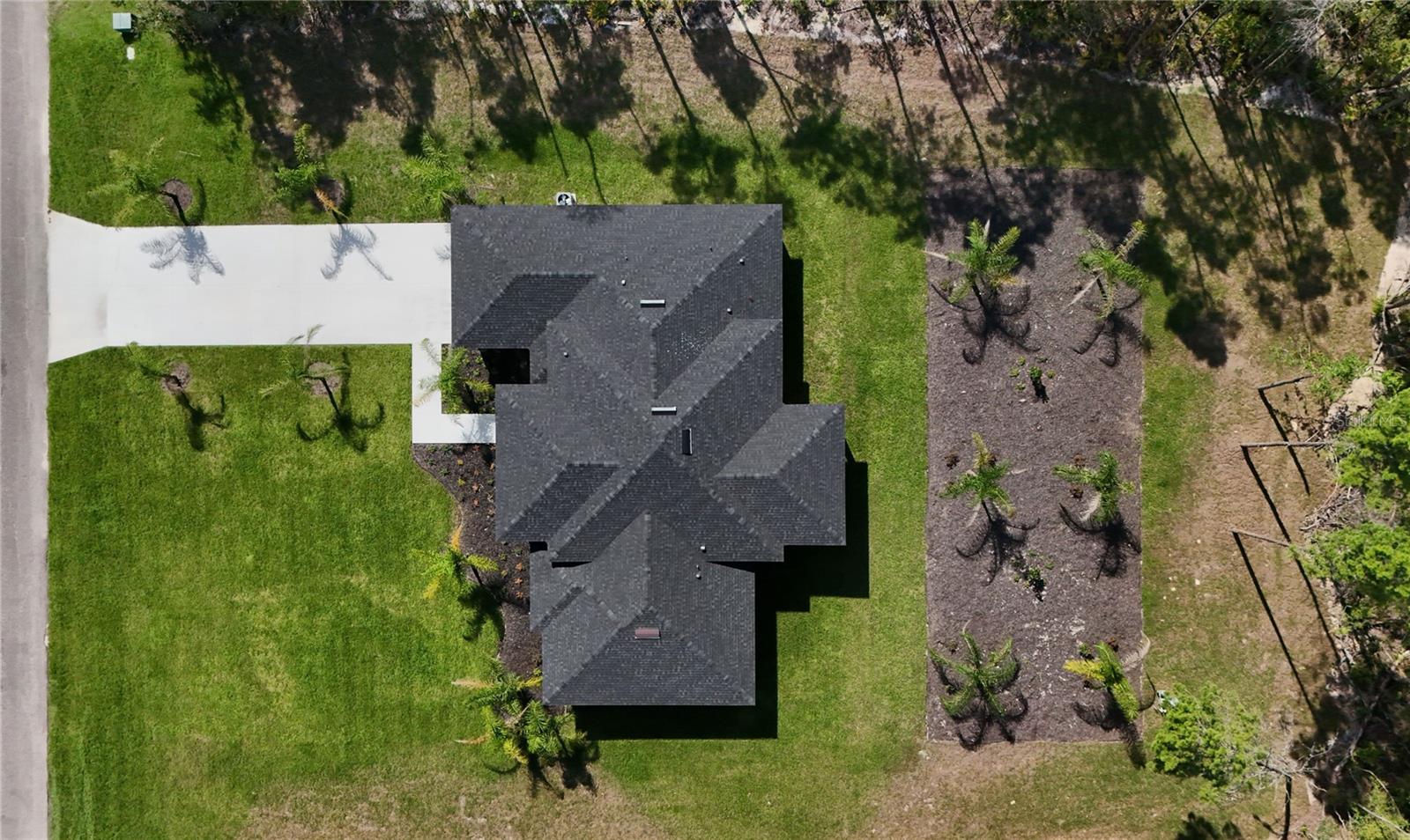 ROYAL TRAILS UNIT 01 - Residential