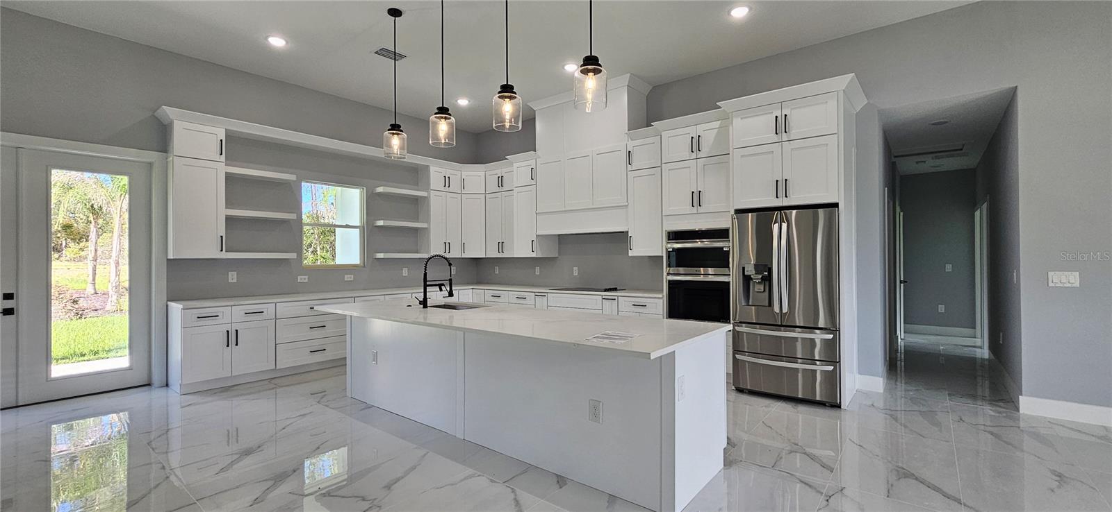 ROYAL TRAILS UNIT 01 - Residential