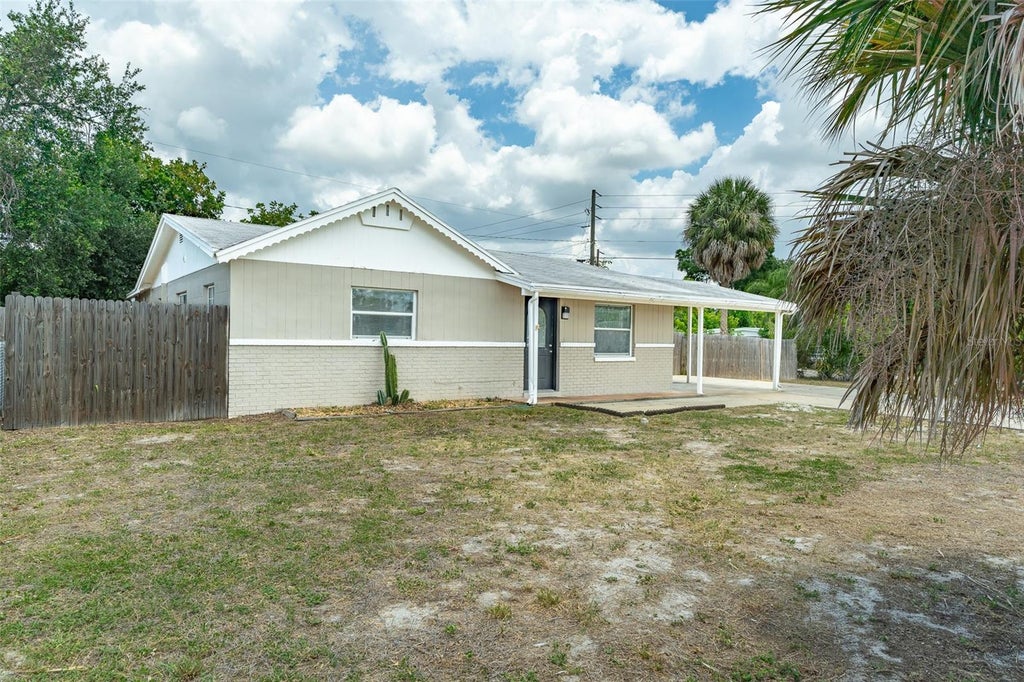 Photo of 6001 Crestridge Road, Tampa, FL 33634 (MLS # TB8518161)