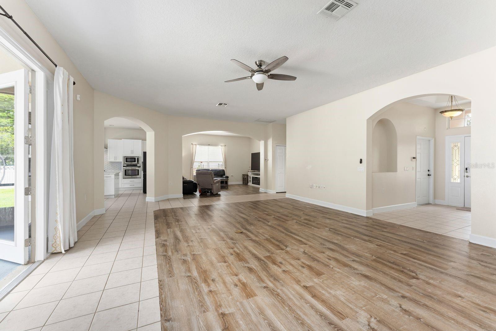 LIVE OAK RESERVE UNIT ONE - Residential