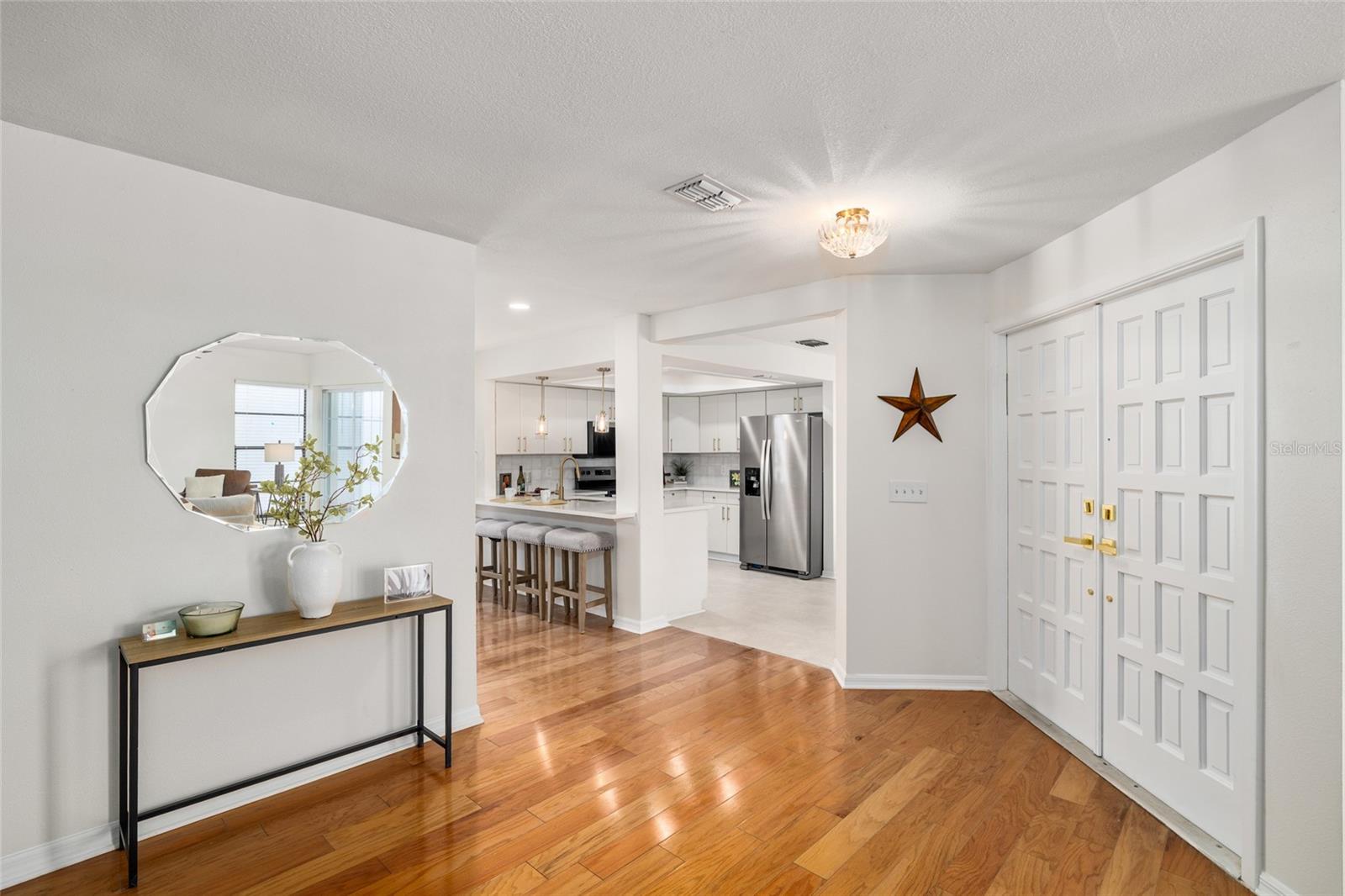 VISTA DEL RIO - Residential