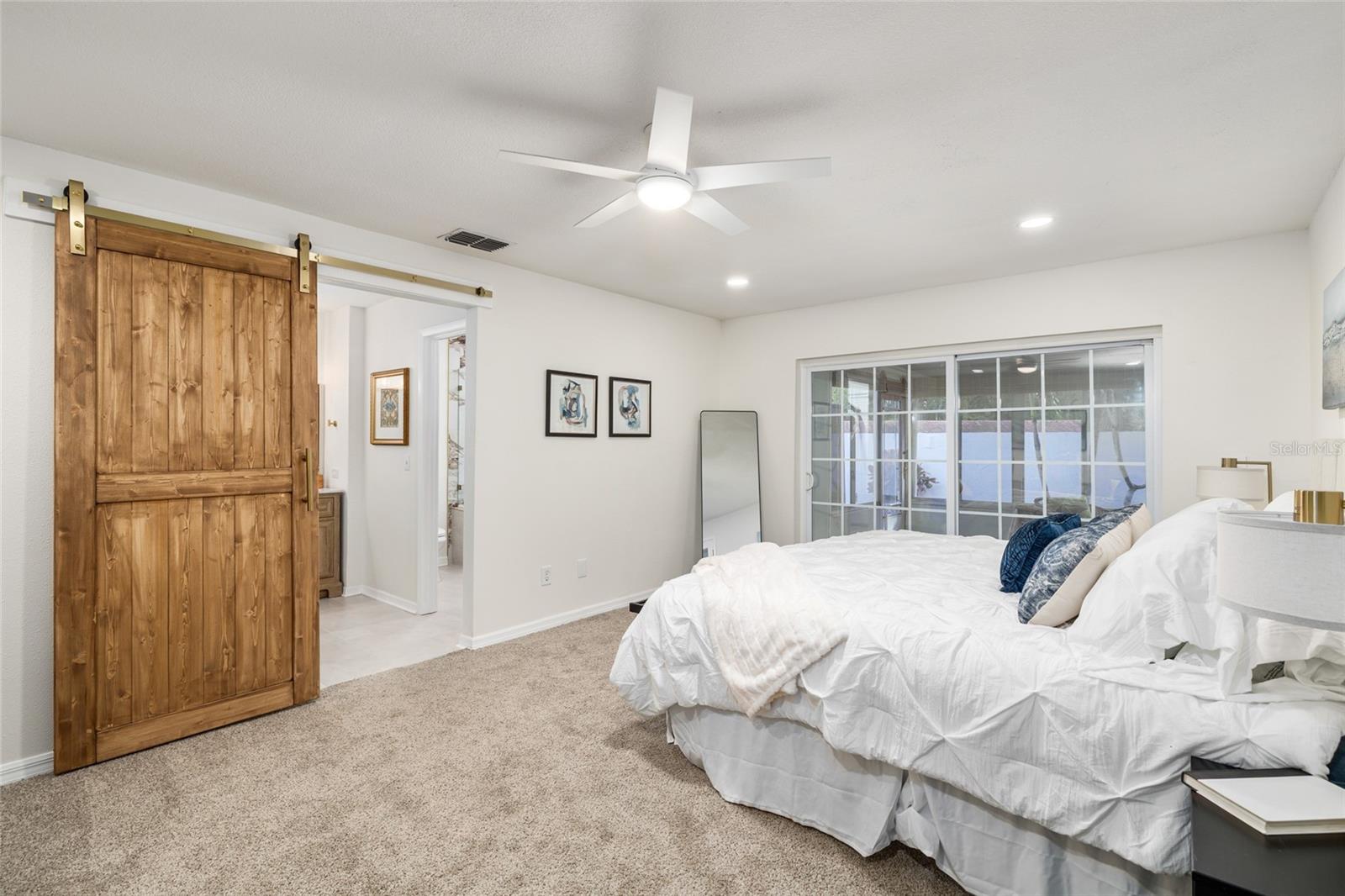 VISTA DEL RIO - Residential