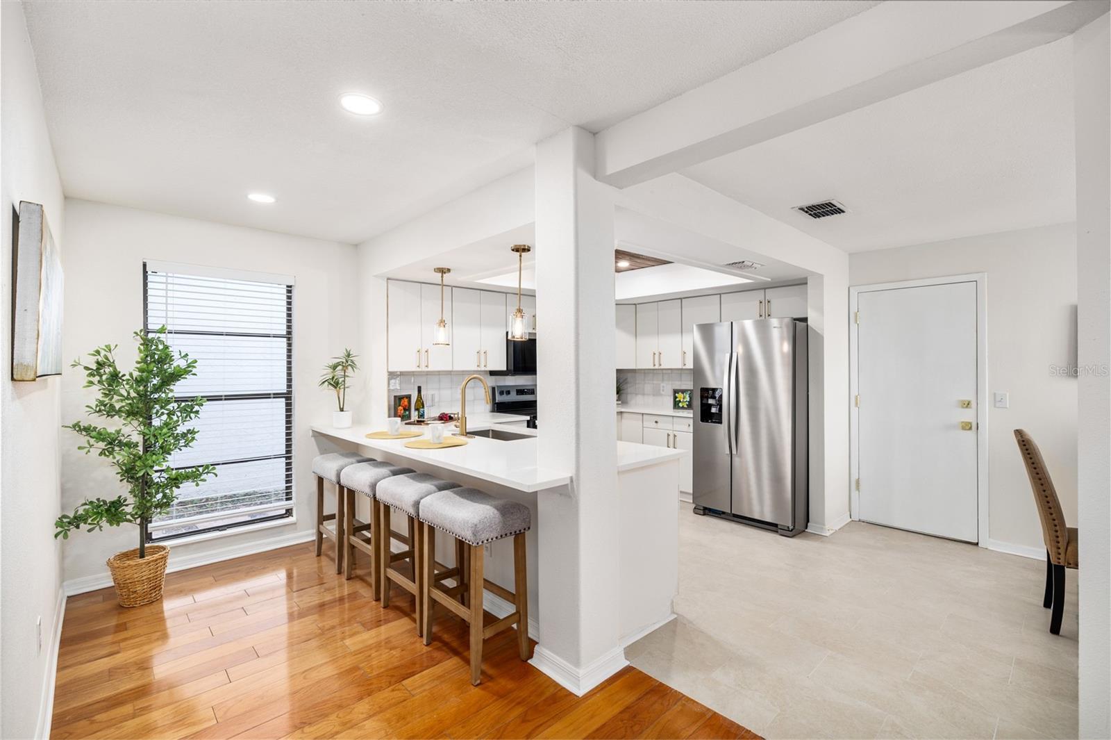 VISTA DEL RIO - Residential