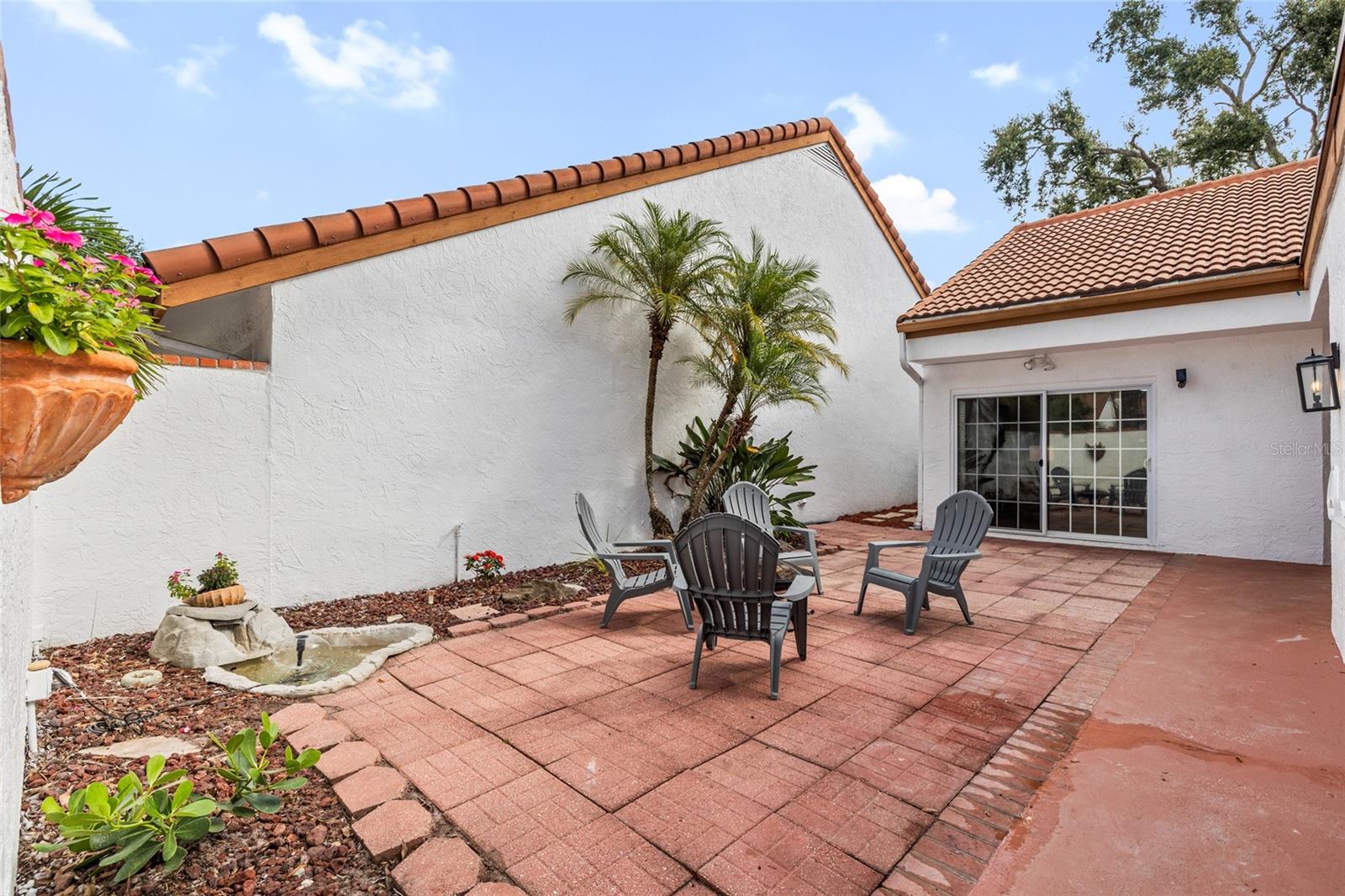 VISTA DEL RIO - Residential