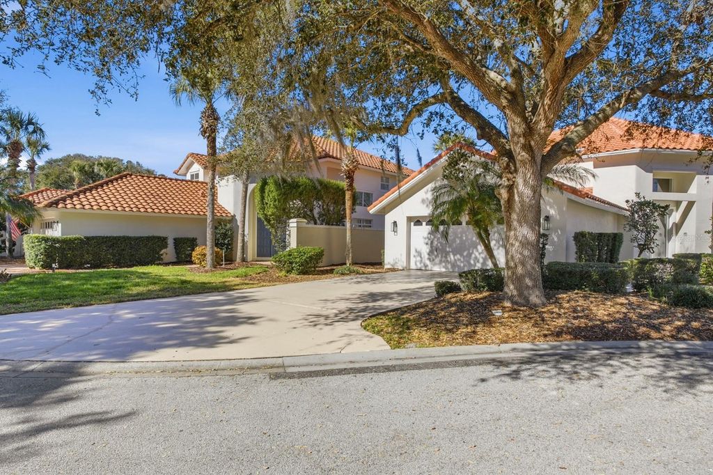 Photo of 13 Madeira Court, Palm Coast, FL 32137 (MLS # FC315984)