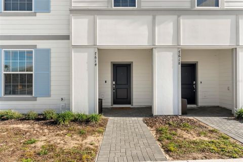 A home in DAVENPORT