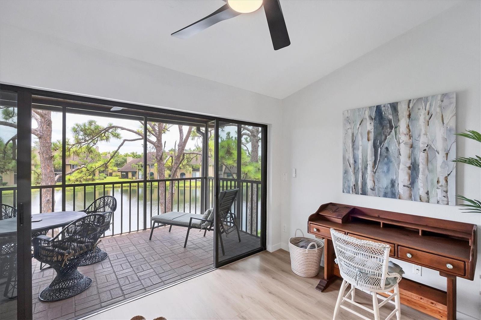 ASHTON LAKES 10 - Residential Lease
