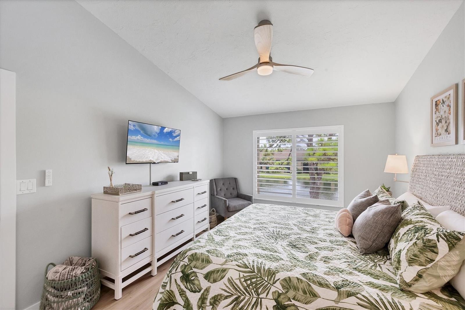 ASHTON LAKES 10 - Residential Lease
