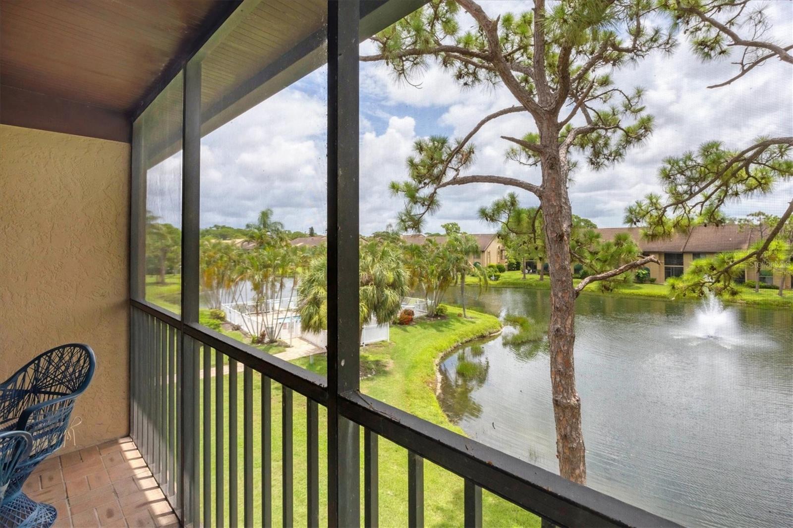 ASHTON LAKES 10 - Residential Lease
