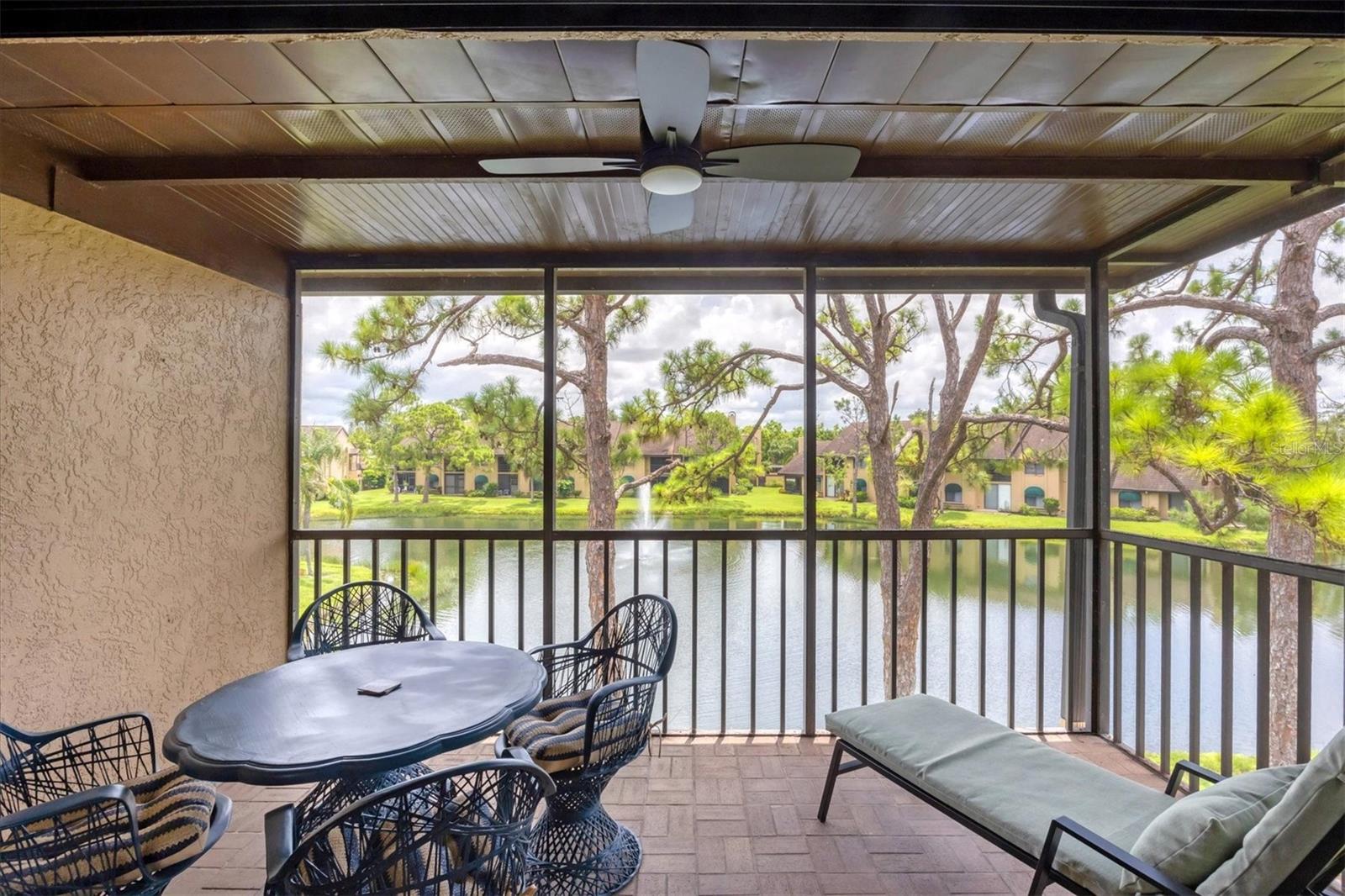 ASHTON LAKES 10 - Residential Lease