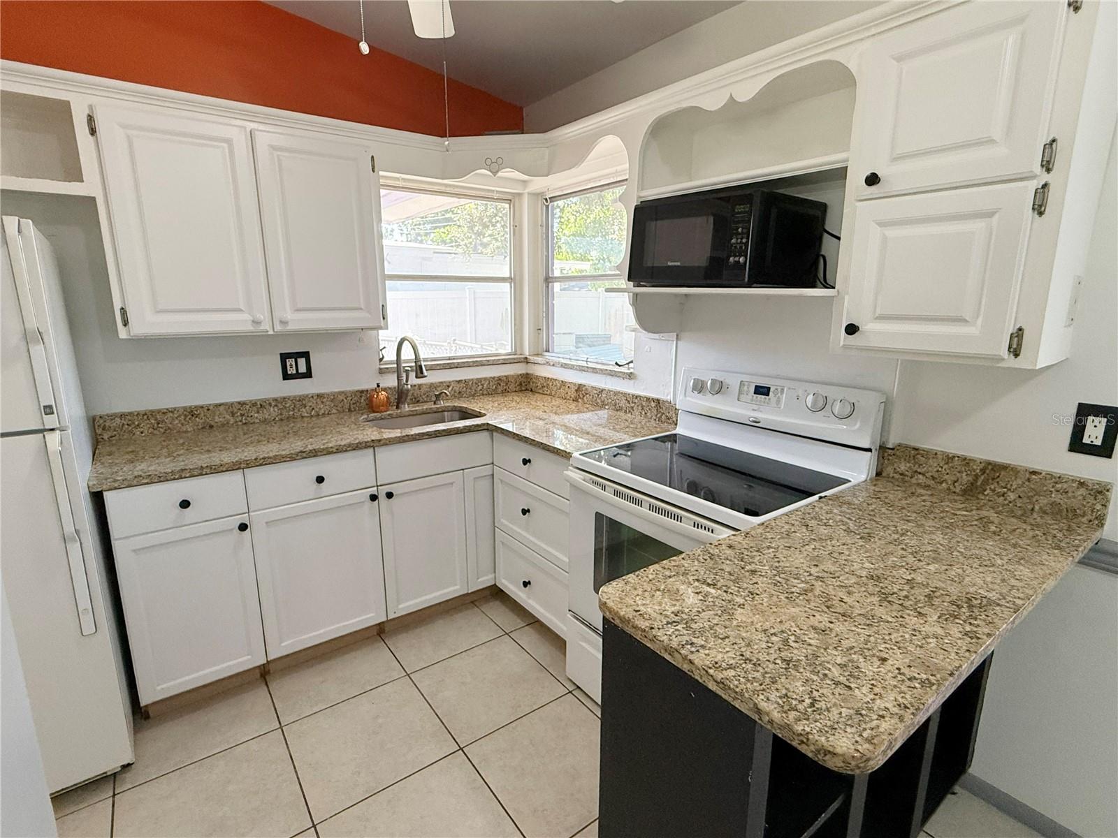 RIDGEWOOD ESTATES RESUB - Residential