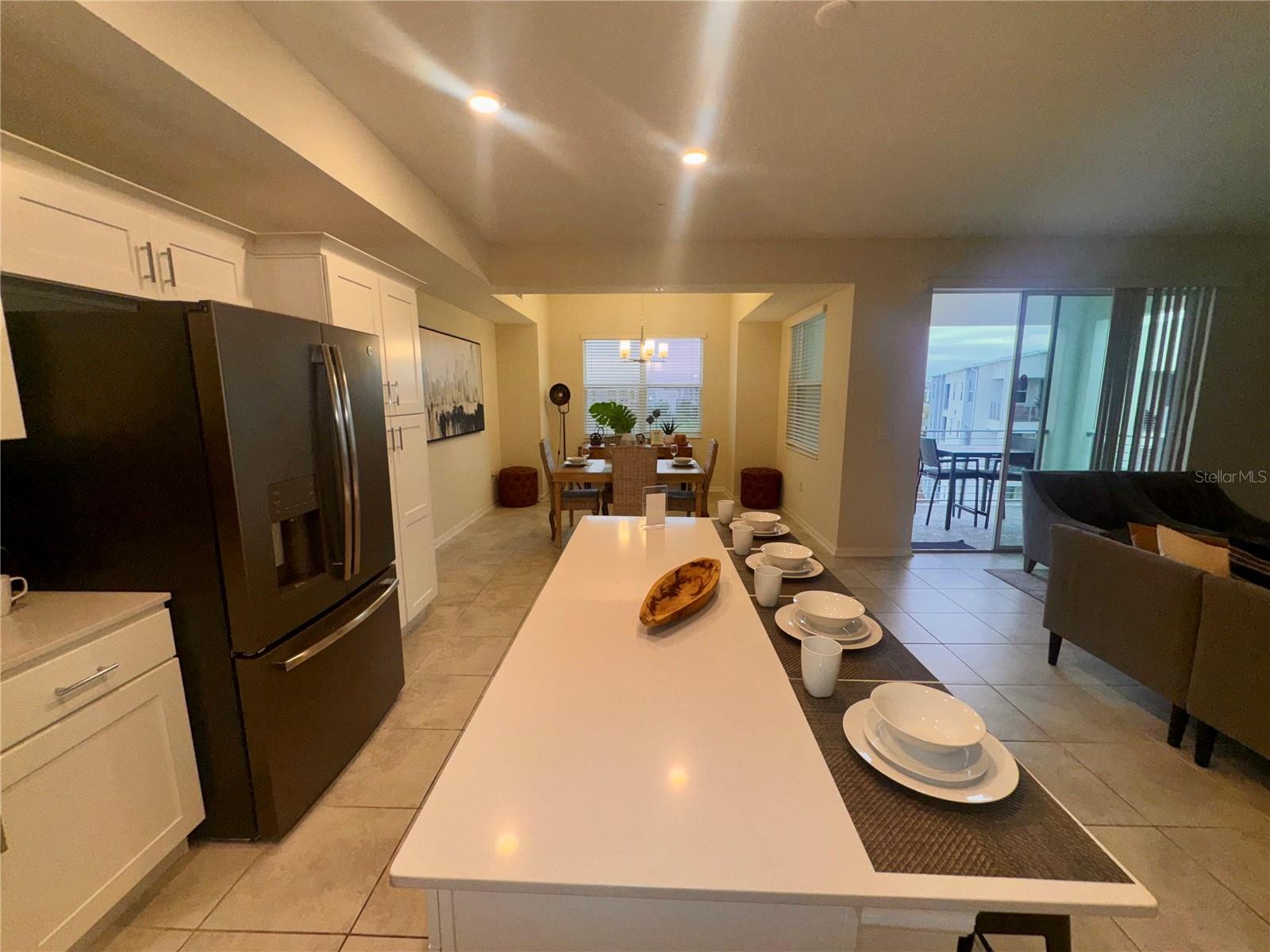 STOREY LAKE CONDO - Residential Lease