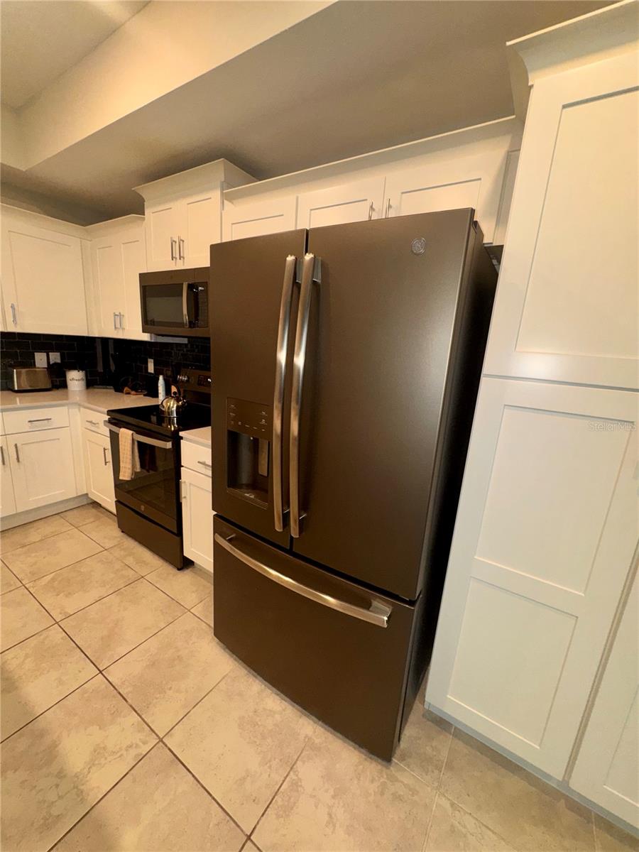 STOREY LAKE CONDO - Residential Lease