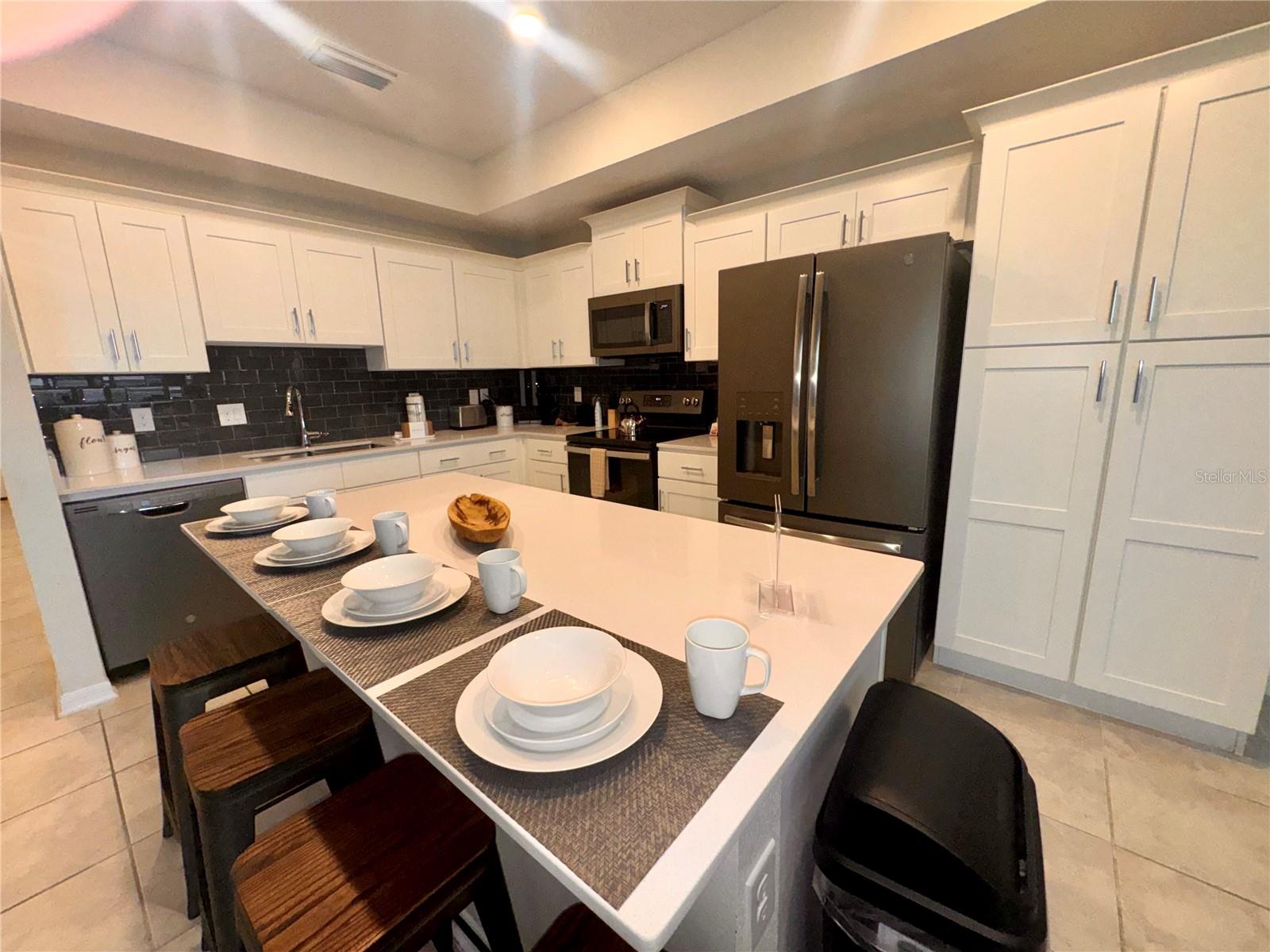 STOREY LAKE CONDO - Residential Lease