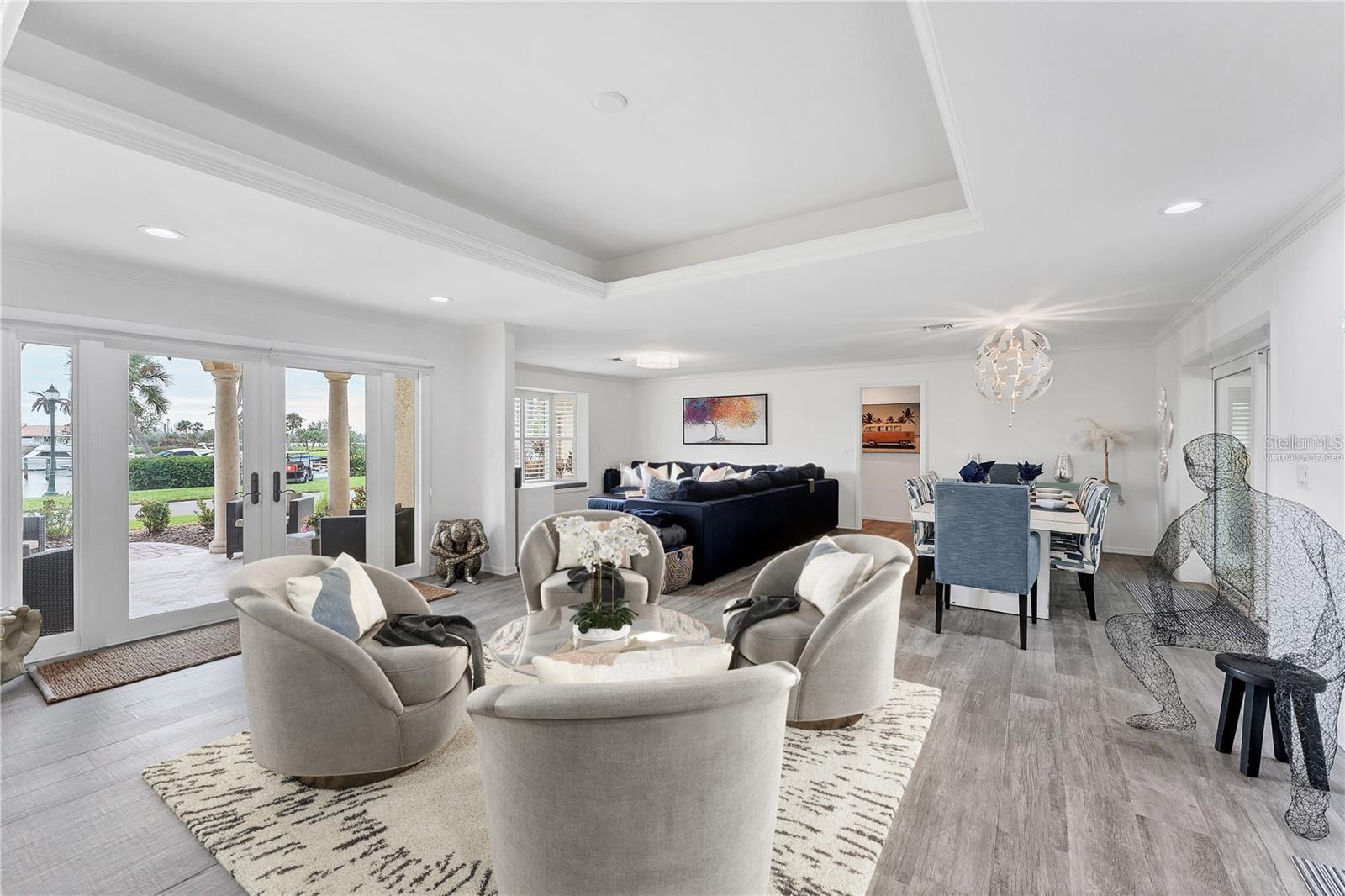312 YACHT HARBOR DRIVE