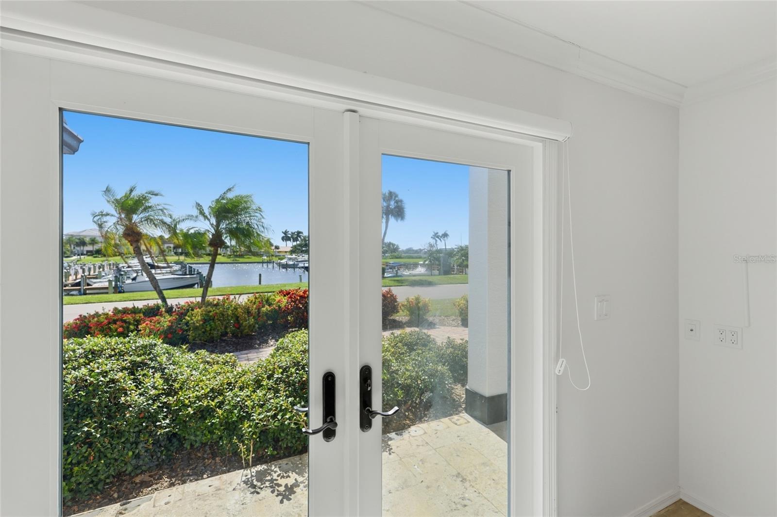 312 YACHT HARBOR DRIVE