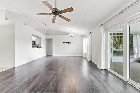 Tiny photo for 10617 Lake Ralph Drive, Clermont, FL 34711 (MLS # G5118123)