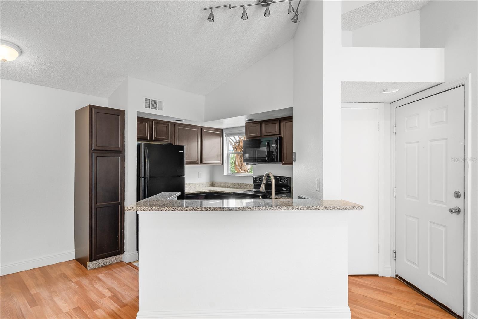 VENETIAN PLACE - Residential Lease