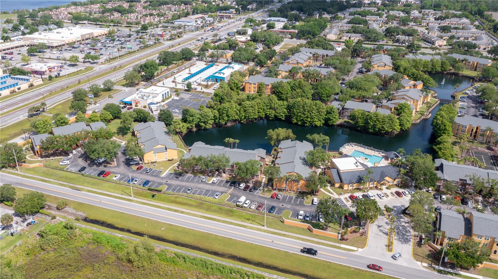 VENETIAN PLACE - Residential Lease