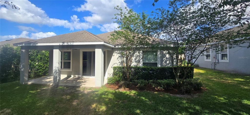 Photo of 7564 Bishop Square Drive, Winter Garden, FL 34787 (MLS # O6398382)