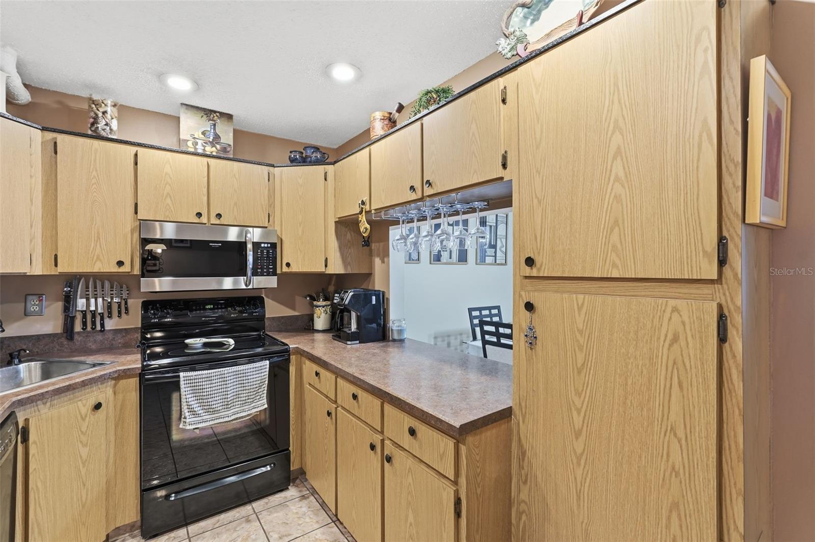 PINE RIDGE AT LAKE TARPON VILLAGE - Residential