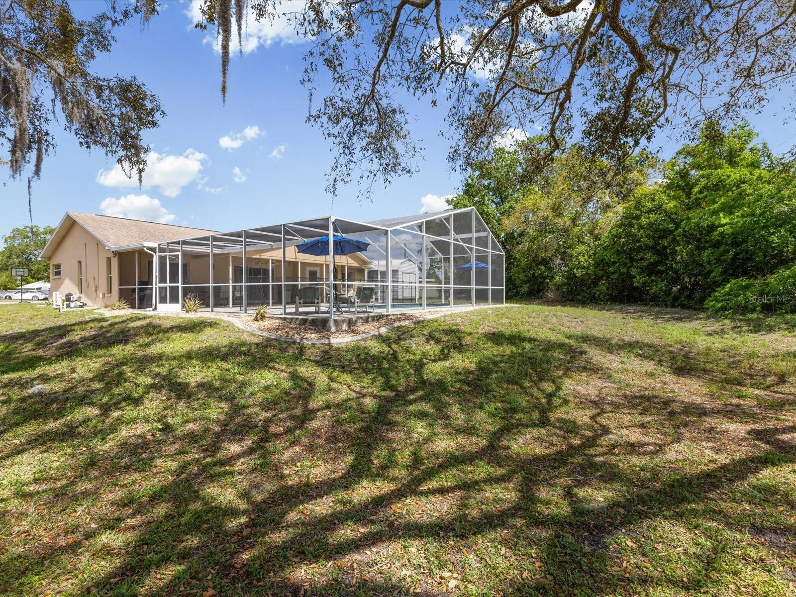 MARKHAM COURT A CONDO - Residential