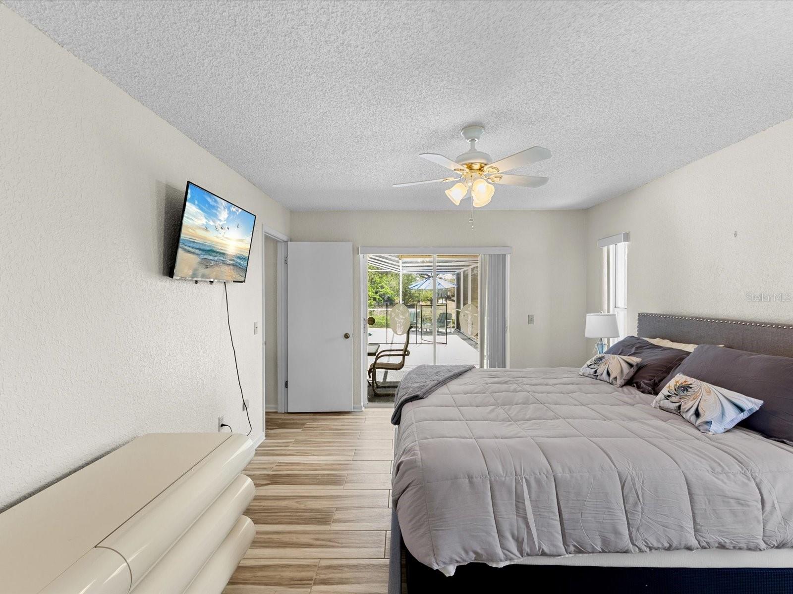 MARKHAM COURT A CONDO - Residential