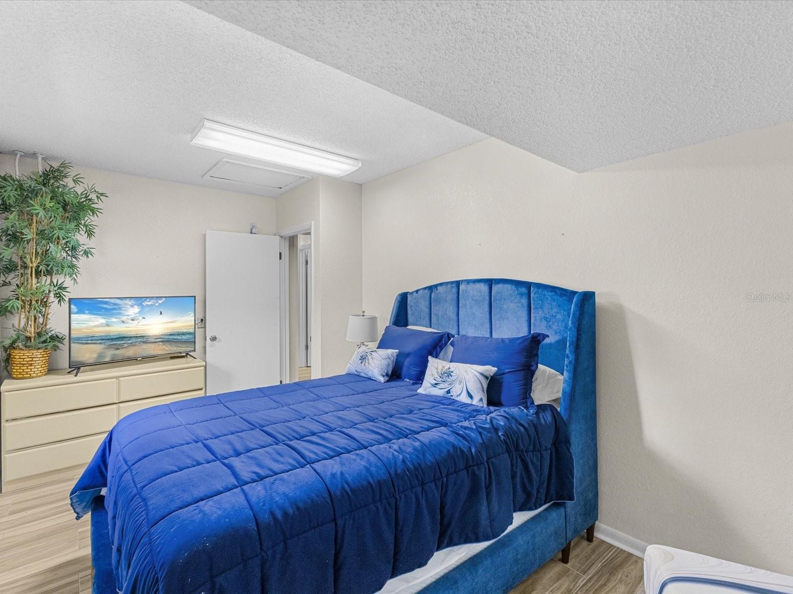 MARKHAM COURT A CONDO - Residential