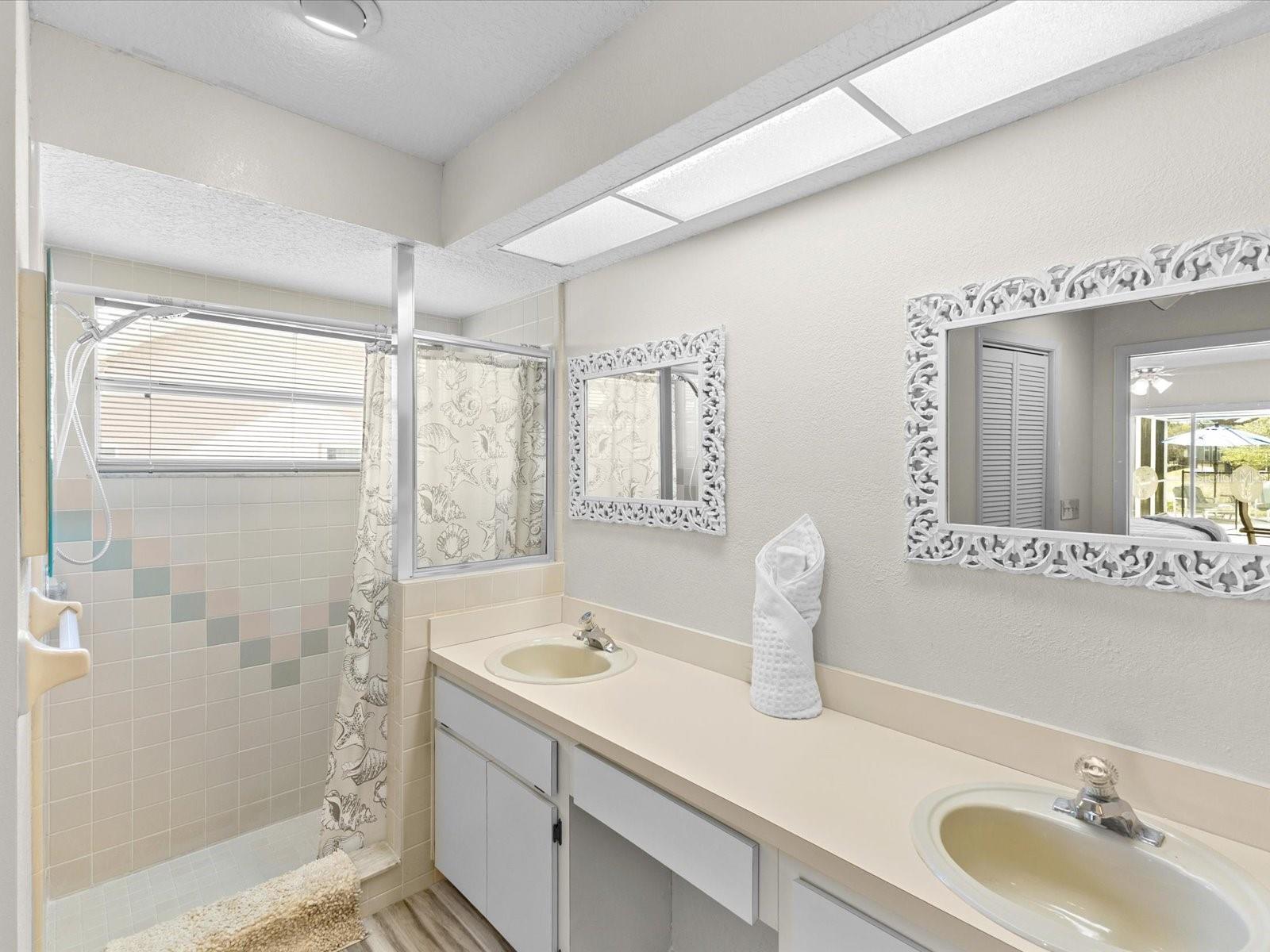 MARKHAM COURT A CONDO - Residential