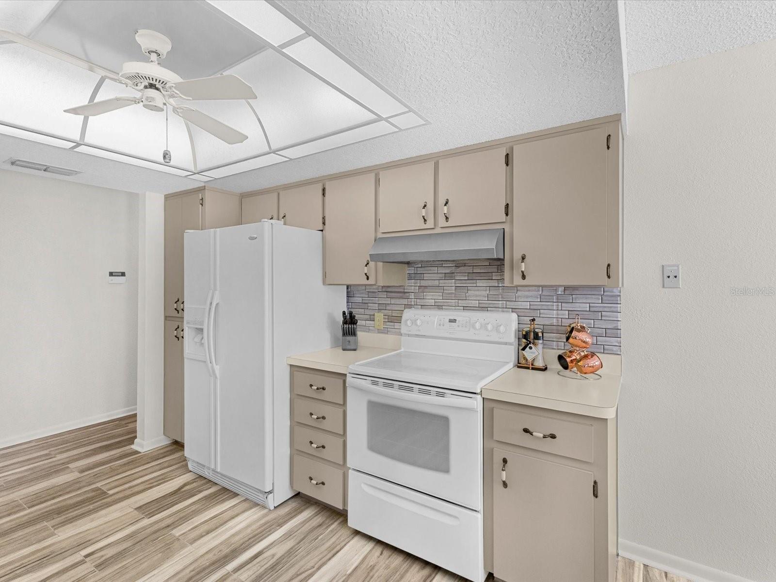 MARKHAM COURT A CONDO - Residential