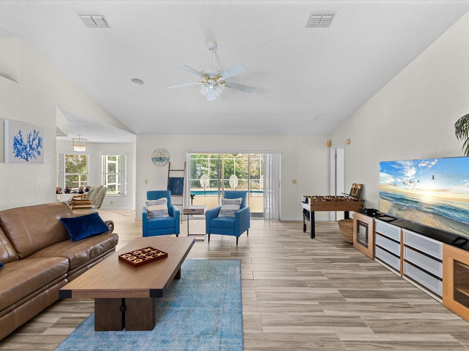 MARKHAM COURT A CONDO - Residential